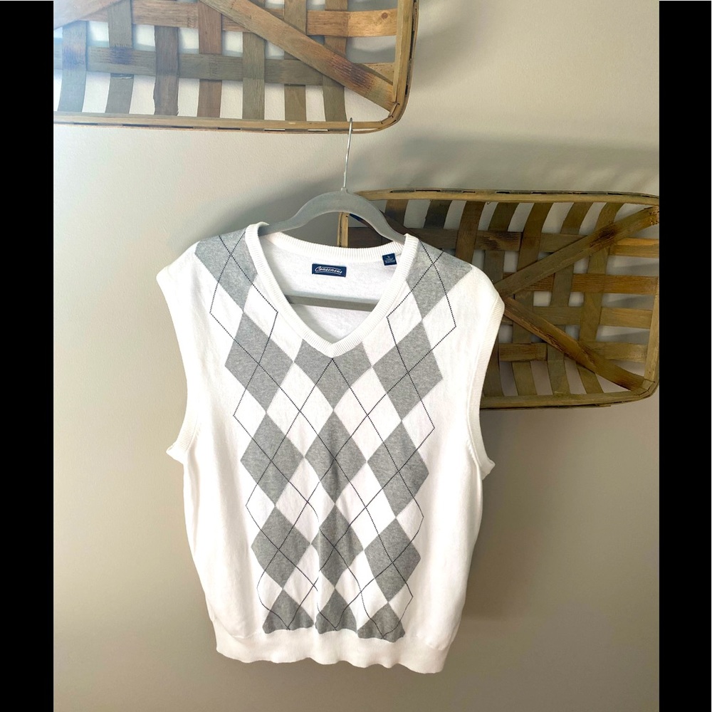 Men’s sweater Vest Size Large